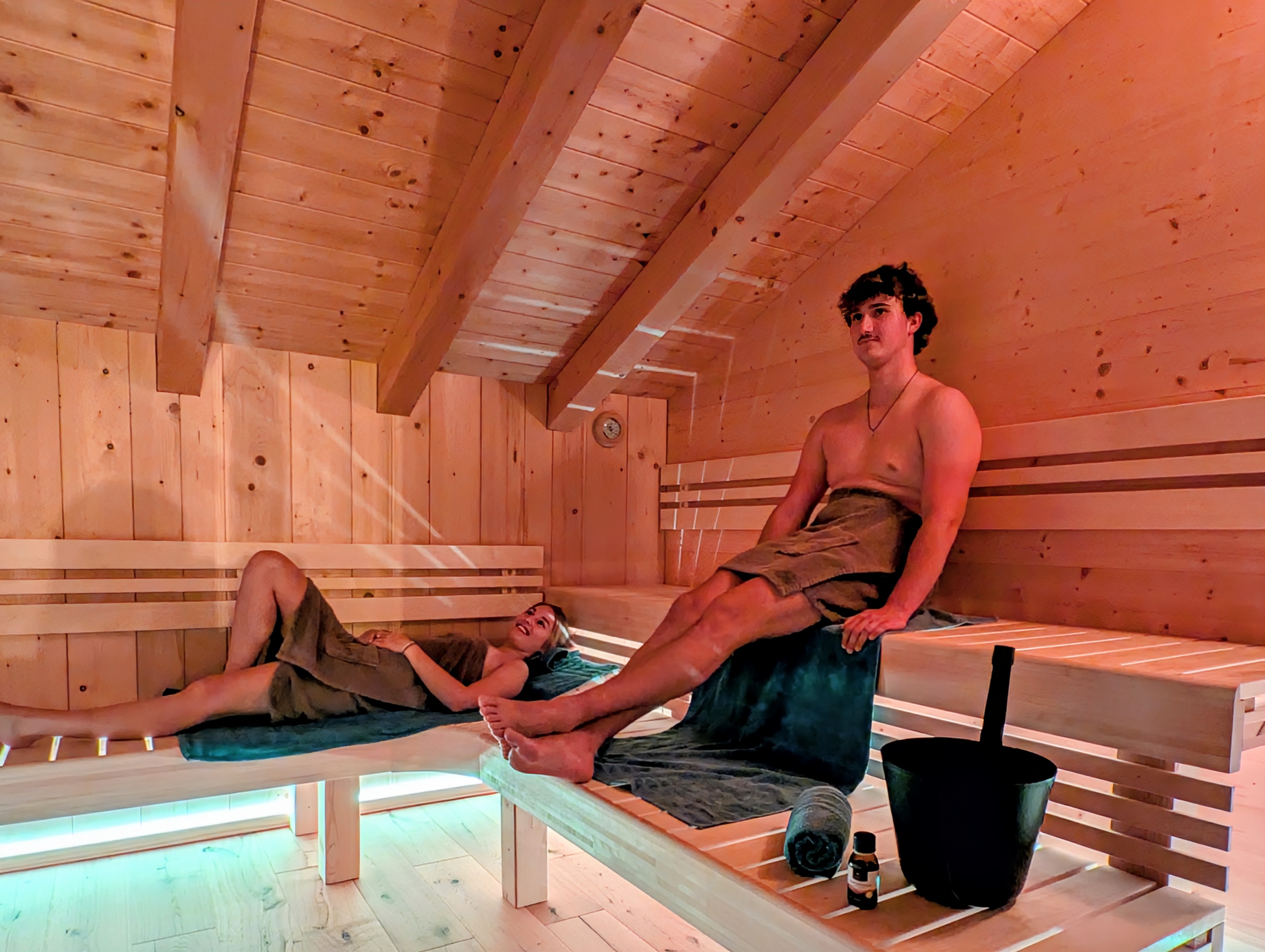 Hüttendorf - Neuschönau - private Sauna in jedem Chalet - Inser Hof - Hüttenleben Bayern