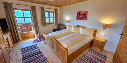 Hüttendorf - Chaletgröße: 8 - 10 Personen - Schlafzimmer 2 - Beim Rauter – Emberger Alm