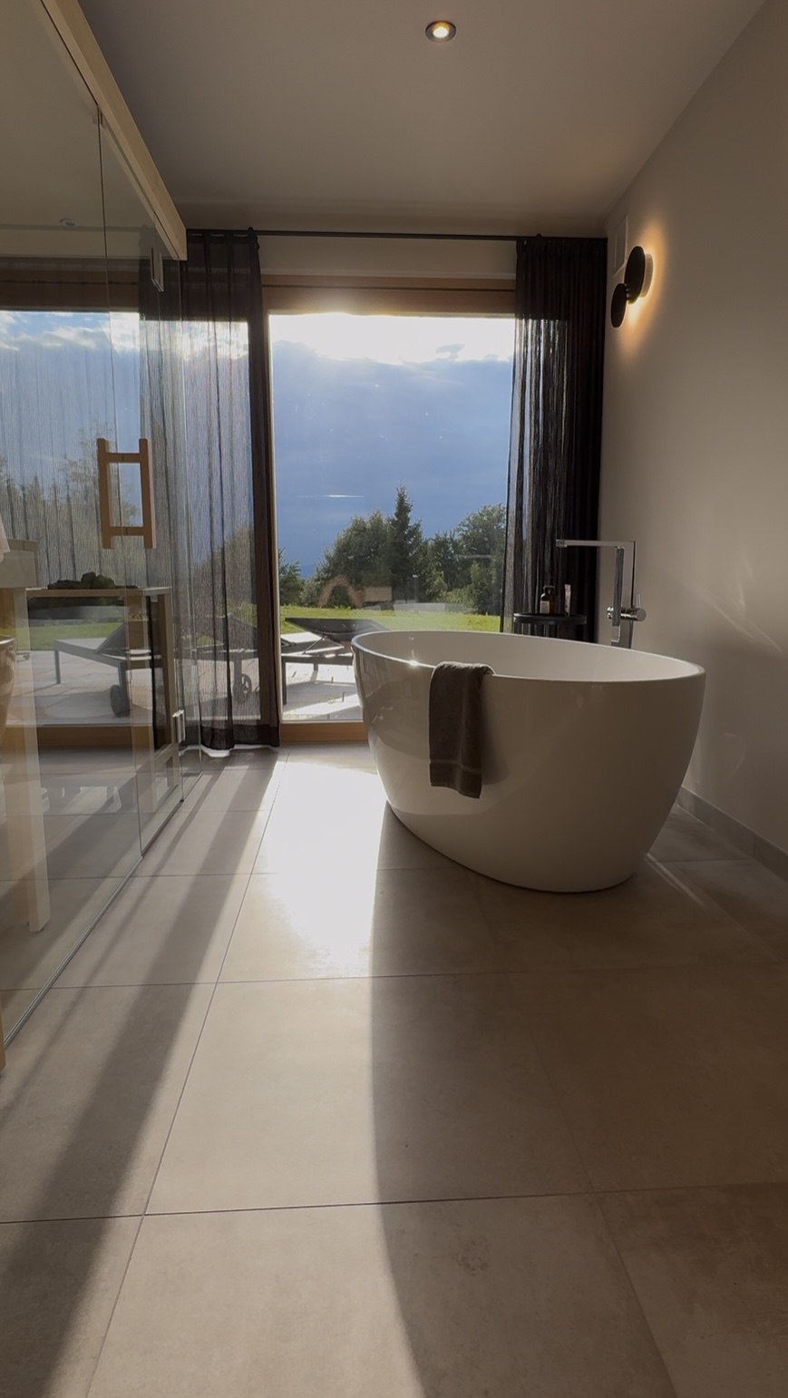 Chalet: Erdschlafhäusl Badewanne und Sauna - GutsAlm Harlachberg - Innen, Wellness | Entspannen