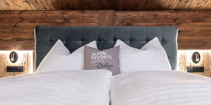 Hüttendorf - Pfunds - Schlafzimmer - Chalet Laudegg