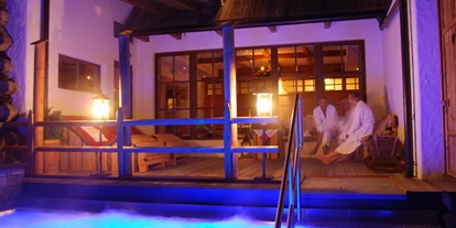 Hüttendorf - Fügenberg - Ganzjährig beheizter Pool - Alpendorf Anno Dazumal