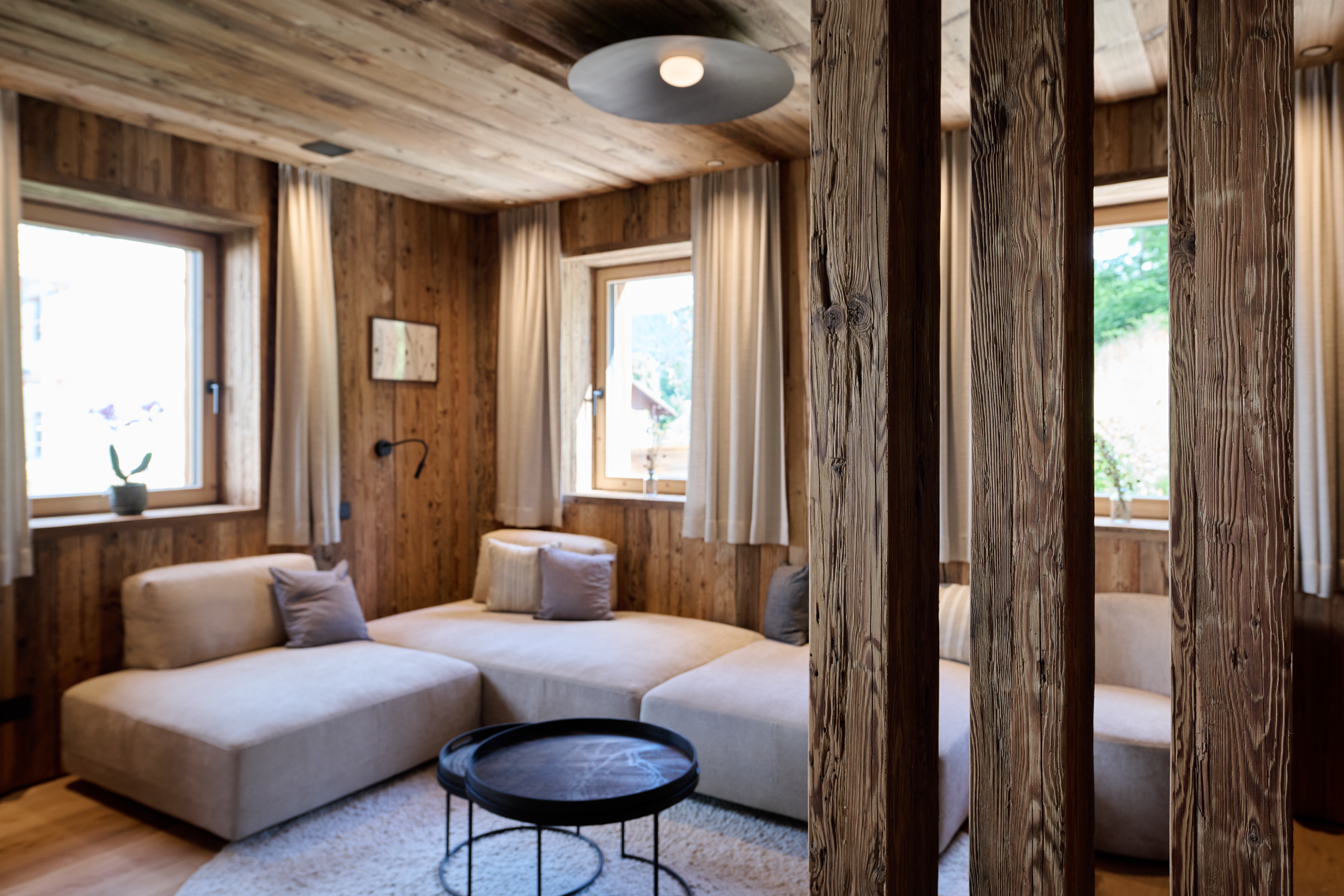 Chalet: Wohnbereich - 5-Sterne Luxus Ziegelberg Chalets  - Innen