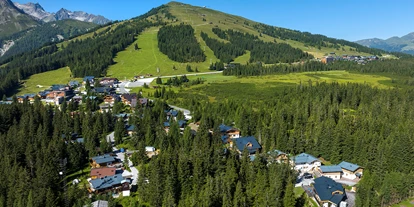 Hüttendorf - Chaletgröße: 4 - 6 Personen - Pinzgau - Sommer auf der Sam-Alm www.Sam-Alm.com Buchungen Tel. 00498642228 Mail kontakt@hinterwirt.de oder direkt Online #urlaubaufderalm #almurlaub #zilltalarena #samalm #naturpur #ferienchalets #myzillertalarena #sommerindenbergen #gerlospass #ebikelife #hochkrimml #nationalparkhohetauern #krimmlerwasserfälle #krimml #hinterwirt #salzburgerland #tirol #tirolaustria #pinzgau - Sam-Alm