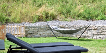 Hüttendorf - Parkplatz direkt an der Hütte - Privater Garten mit Hängematte - 5-Sterne Chalet Waldblick