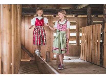 Hüttendorf - Schröcken - Glückliche Kinder, glückliche Eltern - Boutique Hotel und Chalets Bergwiesenglück