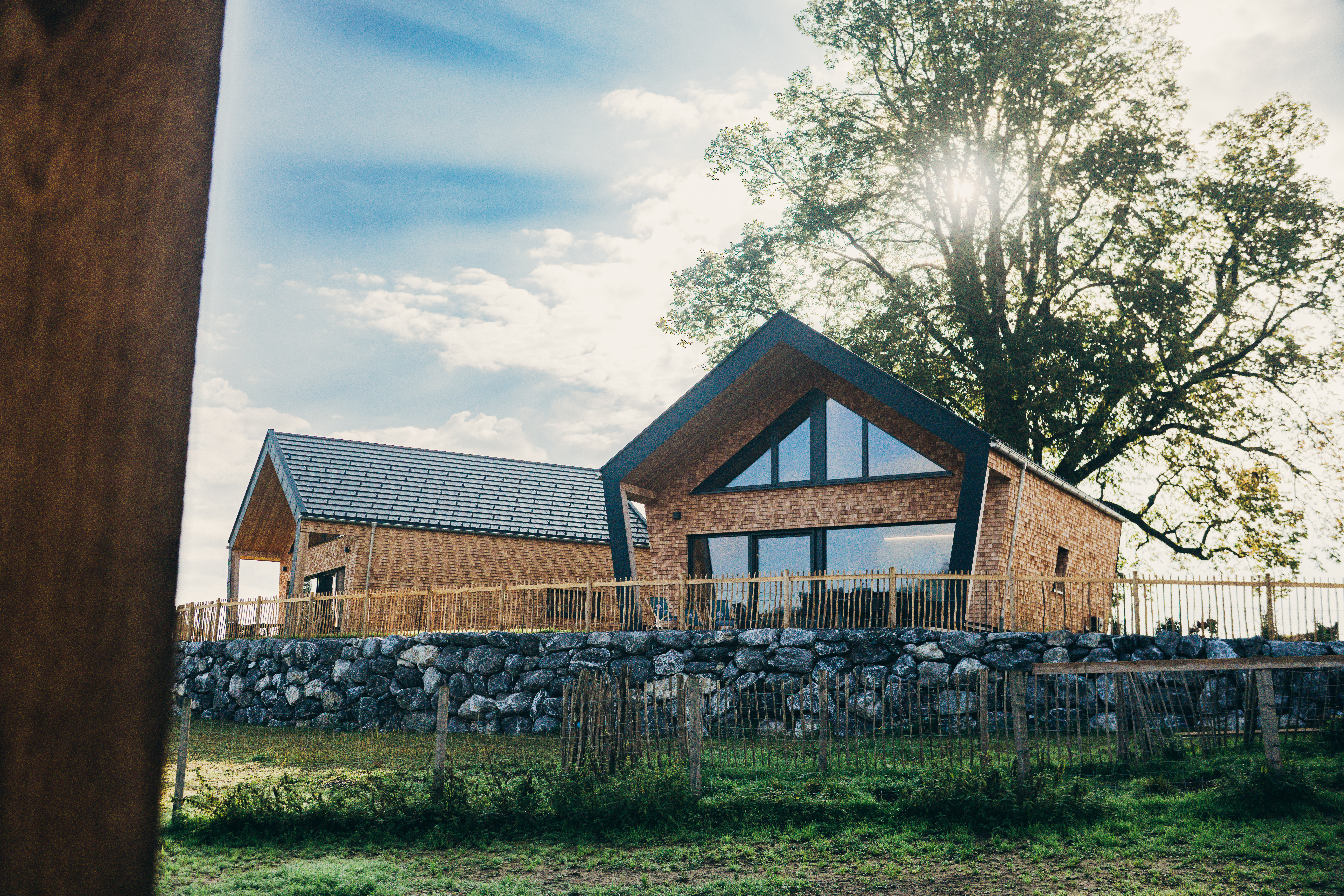 Hüttendorf - Schröcken - Chalet Rückansicht - Lindenhof fewos & chalets