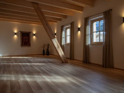 Hüttendorf - Fügenberg - Yogaraum - Hygna Chalets