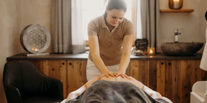 Hüttendorf - Weng (Goldegg) - Auszeit Massage - Chaletdorf Auszeit