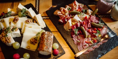 Hüttendorf - Weng (Goldegg) - Frühstück im Chalet - Chaletdorf Auszeit
