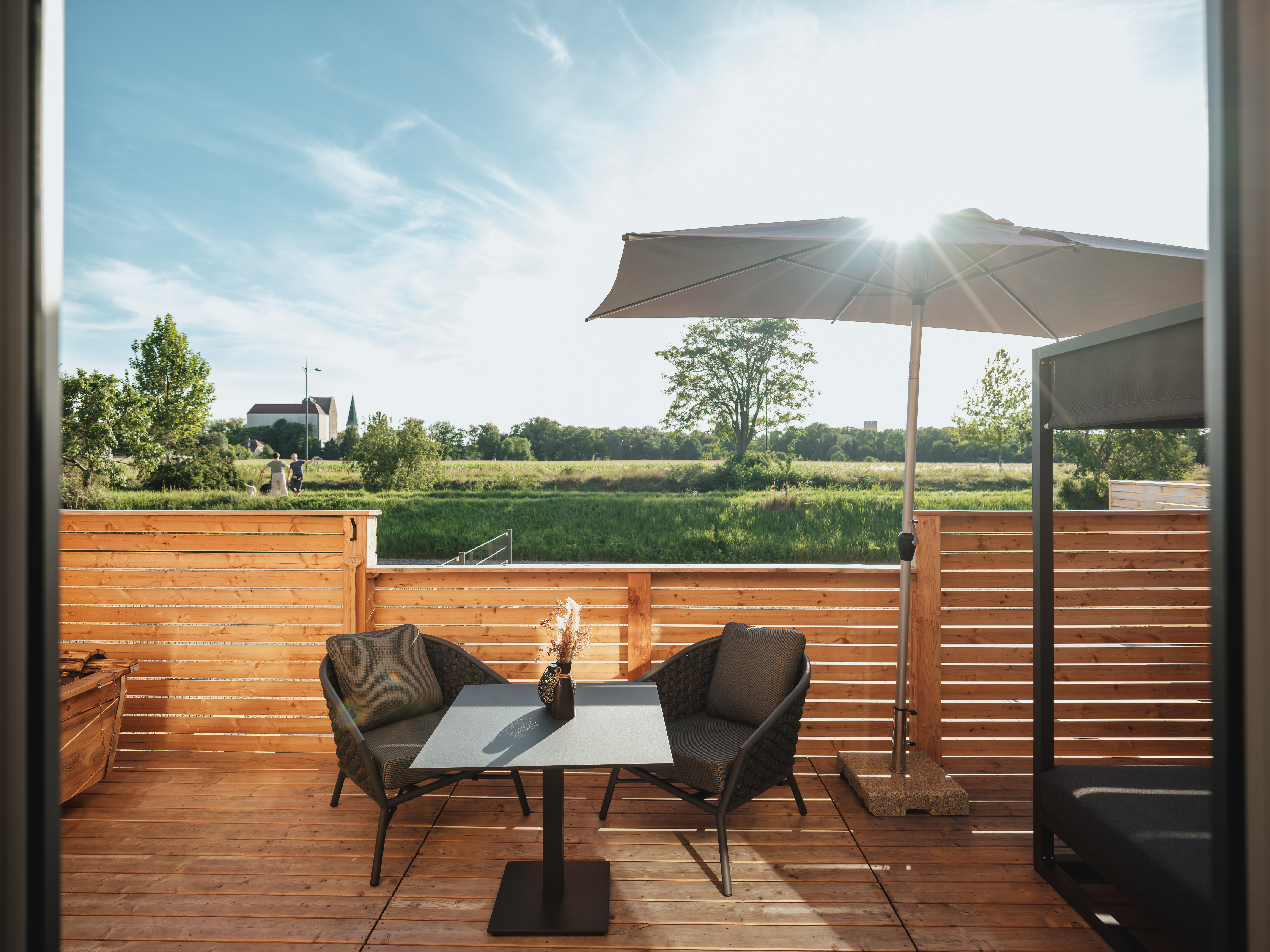 Hüttendorf - Küche - Niederösterreich - Ausblick Chalet EDITH - chaLAAlets