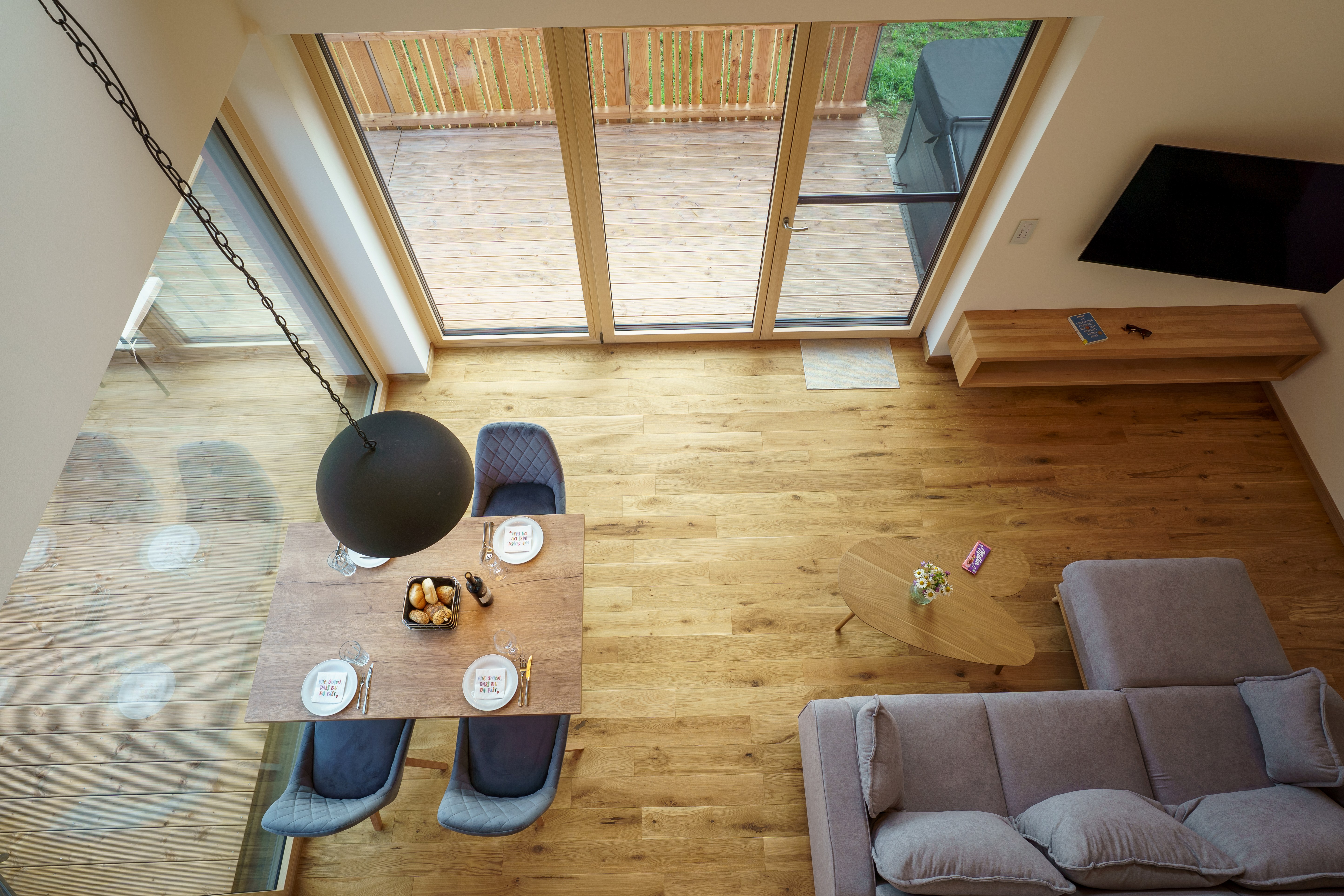 Chalet: Wohn-Ess-Bereich - Chalet Auszeit im Schönseer Land  - Innen