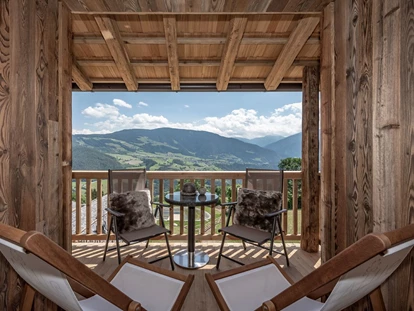 Hüttendorf - Whirlpool: beim Chalet - Dilia Dolomites