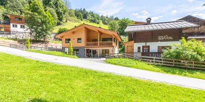 Hüttendorf - Chaletgröße: 4 - 6 Personen - Pinzgau - Übersicht der 3 Häuser - Haus Schmittenblick - Bergblick - Dorfblick - Chalet Glemmtal