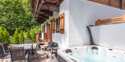 Hüttendorf - Chaletgröße: 4 - 6 Personen - Pinzgau - Chalet Glemmtal - Haus Dorfblick Whirlpool und Terrasse - Chalet Glemmtal