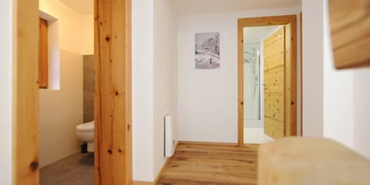 Hüttendorf - Chaletgröße: 4 - 6 Personen - Pinzgau - Chalet Glemmtal - Haus Dorfblick Vorraum 1. OG - Chalet Glemmtal