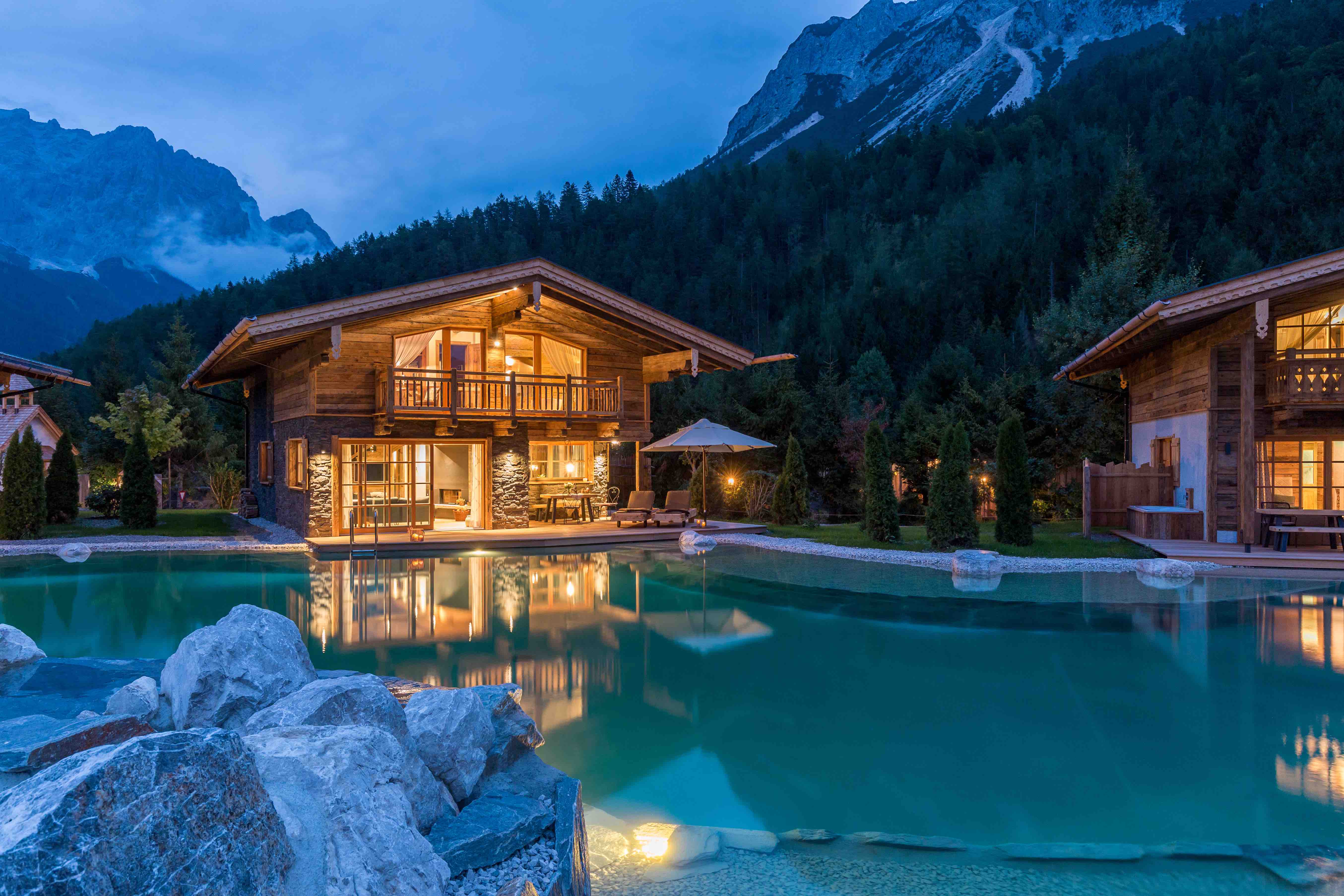 Chalet: LaPosch - Living Lands