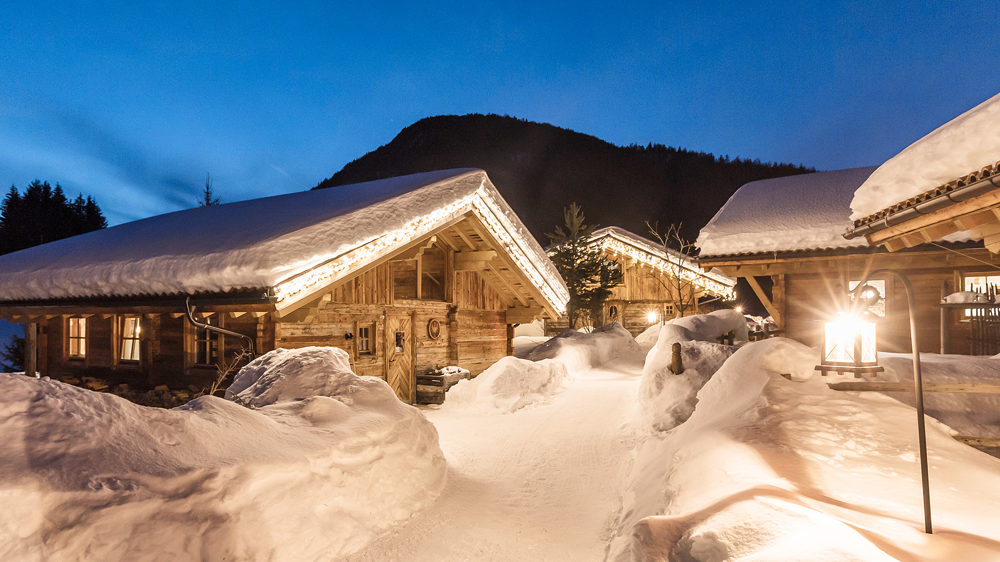 Chalet: LaPosch - Living Lands
