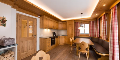 Hüttendorf - Weng (Goldegg) - Wohnküche Chalet - EDELWEISS CHALETS Zauchensee