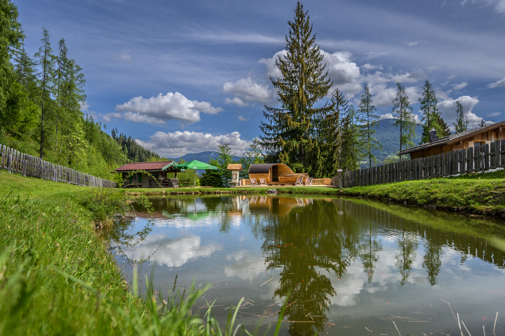 Chalet: Sauna Whirlpool Teich - DAS EULERSBERG