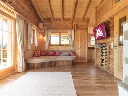 Hüttendorf - Chaletgröße: 8 - 10 Personen - Wellness-Chalet Bergschlössl - Ferienhütten Tirol