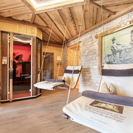 Chalet: Privat Spa mit finnischer Sauna, Infrarotkabine und Schwebeliegen zum entspannen. - Ferienhütten Tirol