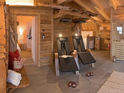 Hüttendorf - Chaletgröße: 8 - 10 Personen - Privat Spa im Romantik-Chalet Waldschlössl - Ferienhütten Tirol
