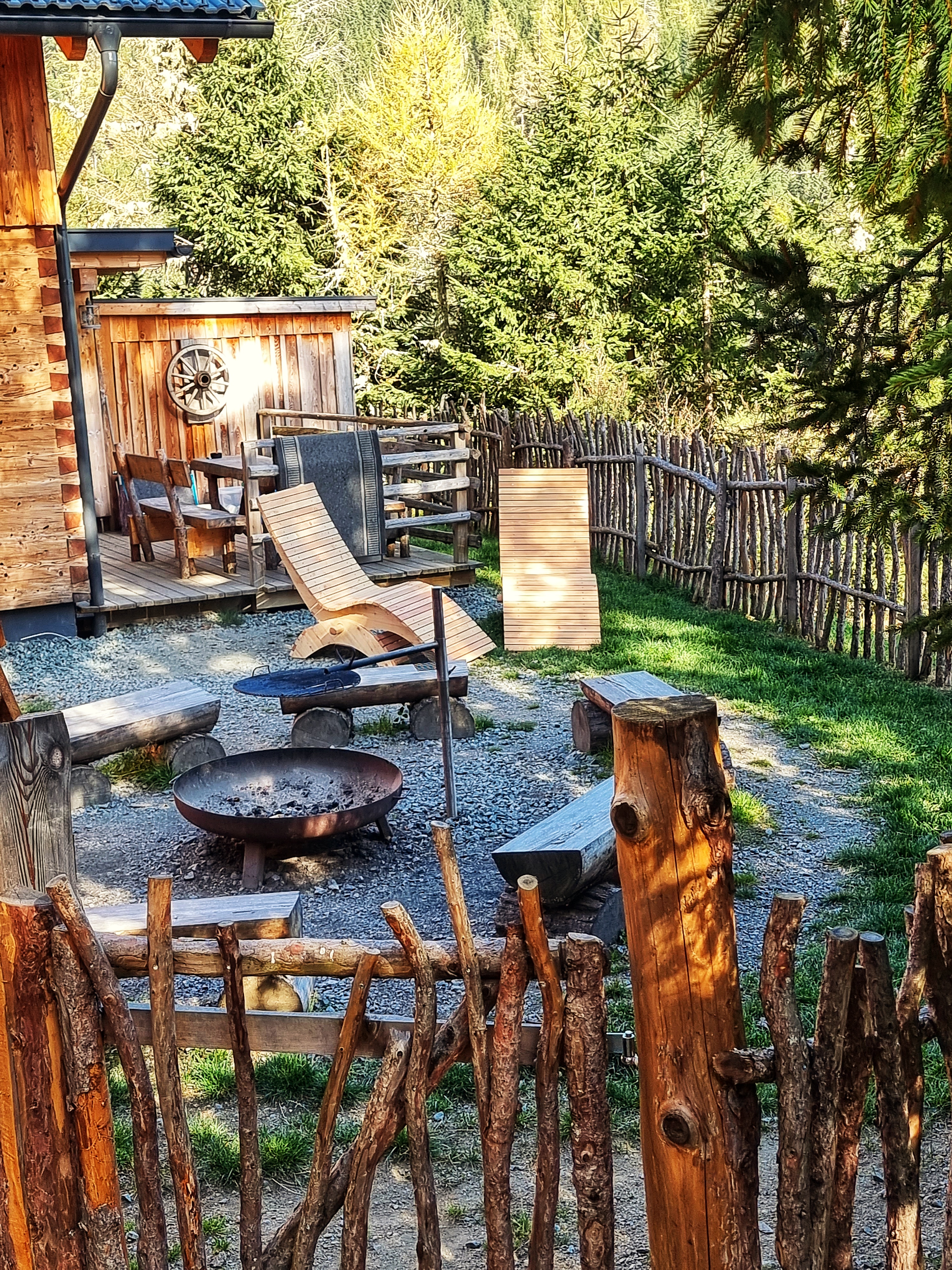 Hüttendorf - Flattnitz - Außenbereich Große Hütte - Almhütten Sprachmann Flattnitz