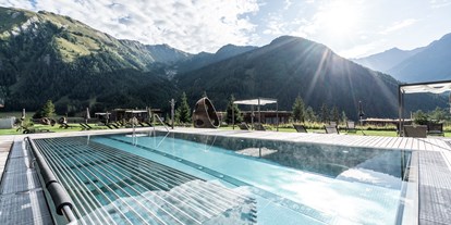 Hüttendorf - Pools: Kinderbecken - Gradonna ****s Mountain Resort - Châlets