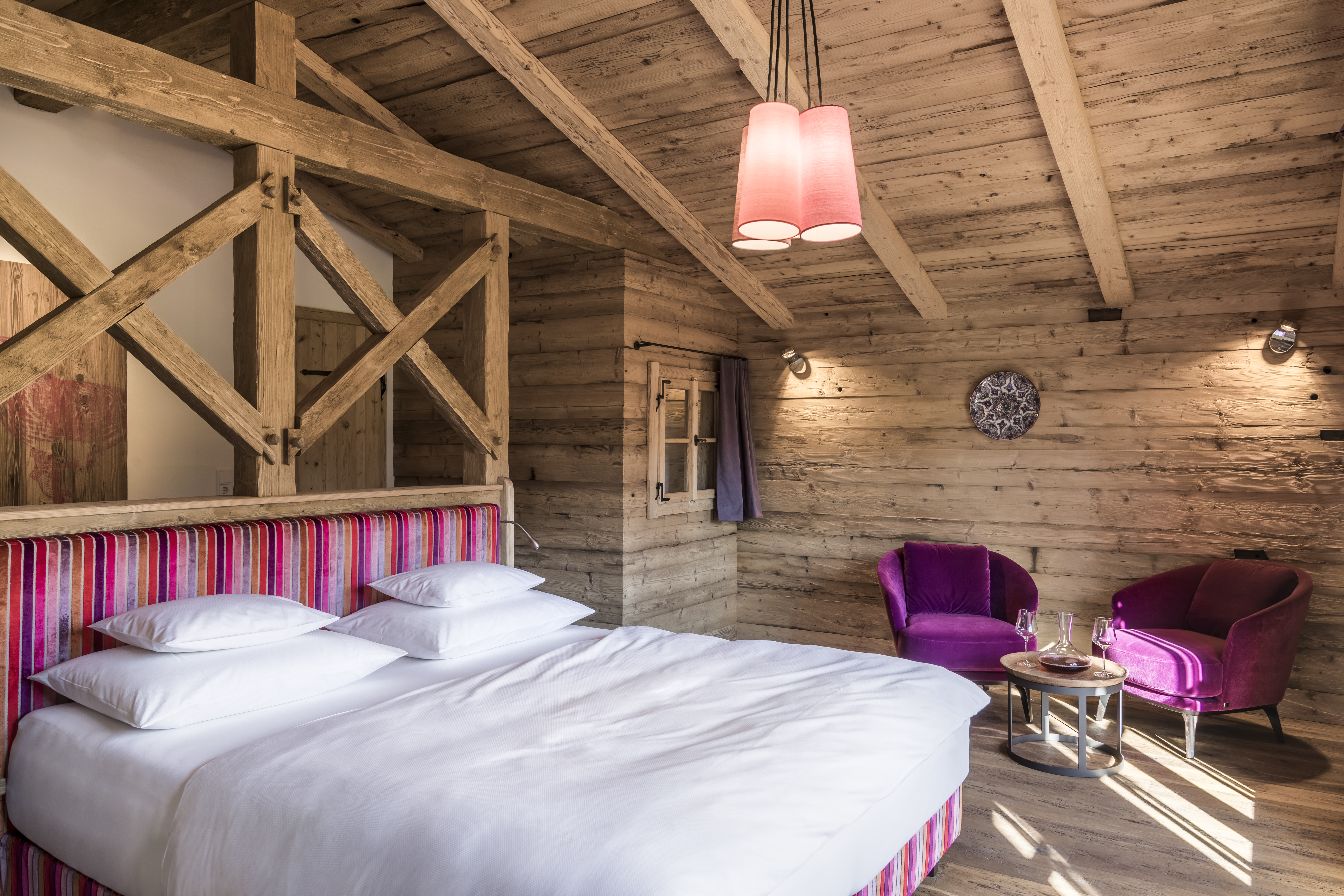 Chalet: Schlafzimmer in einem der sieben Chalets - Gut Steinbach Hotel Chalets SPA