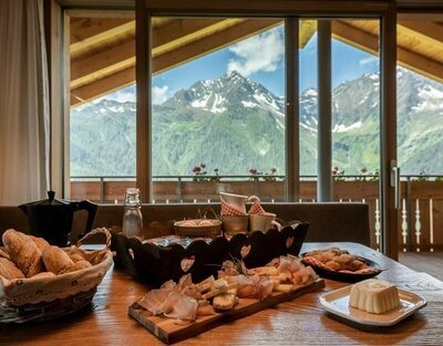 Hüttendorf - Frühstück: Frühstückservice - Almchalets Hochgruberhof
