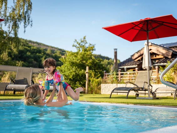 Chalet: Außenpool Chalet Park - Göbel´s Chaletpark Diemelsee - Außen, Wellness | Entspannen