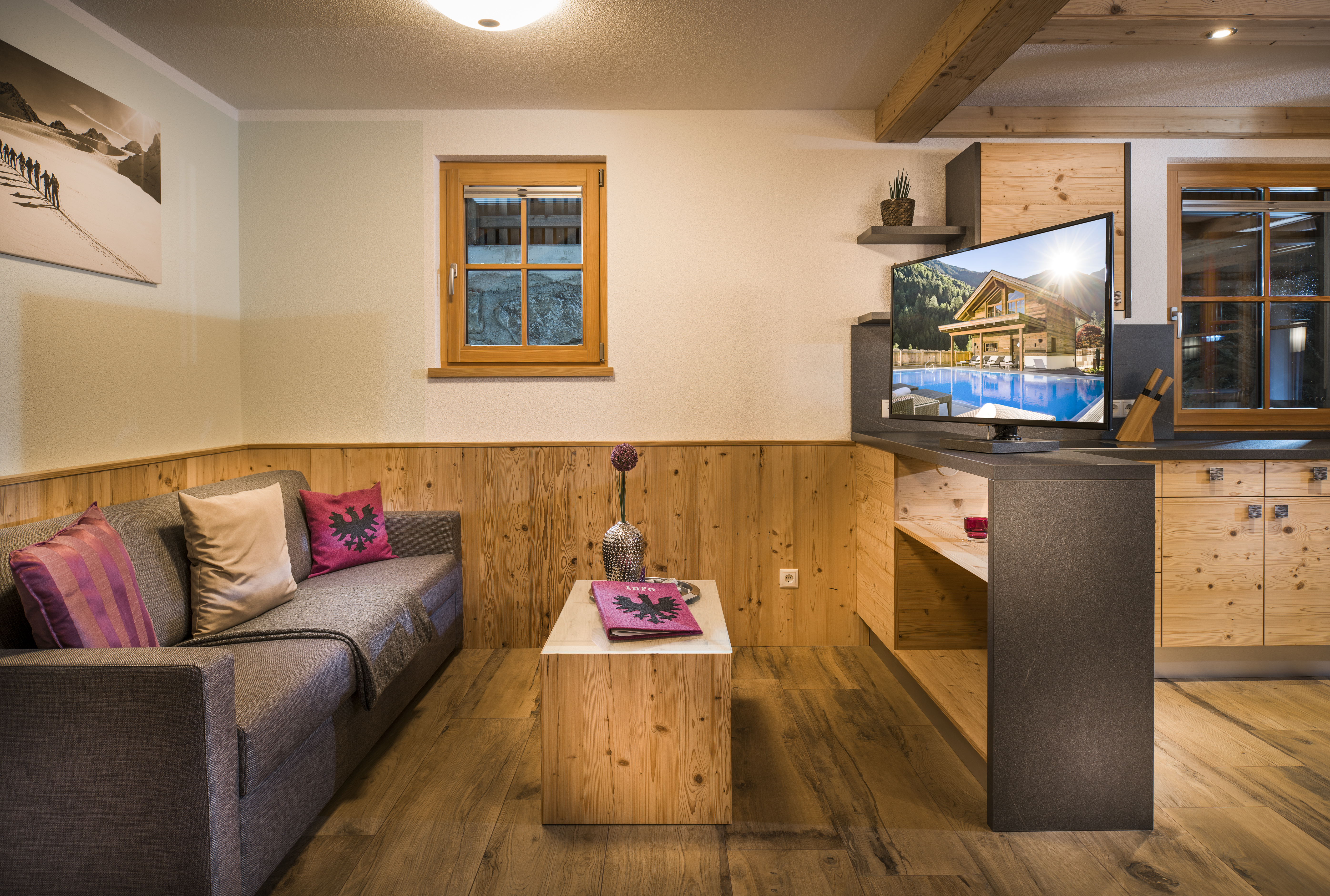 Hüttendorf - Restaurant - Landeck - Wohnzimmer - Wellness Hüttendorf Wiese