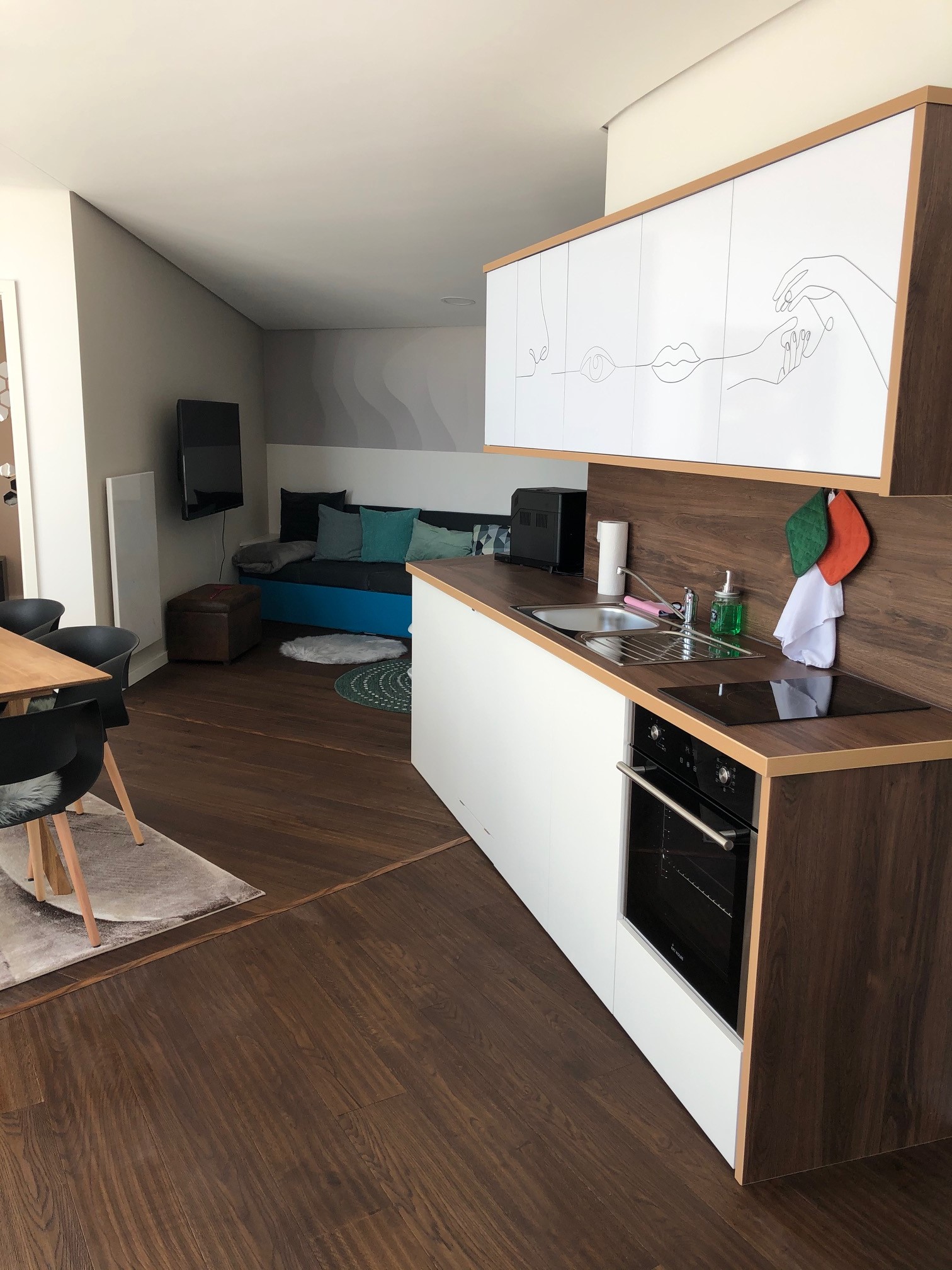Chalet: Erdhaus Sinne: Küche/Wohnen - Waidlerland Feriendorf
