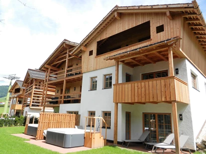 Hüttendorf - Chaletgröße: 8 - 10 Personen - Liondes Chalets
