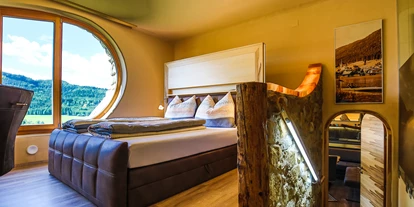 Hüttendorf - Schwerpunkt: Badeurlaub - Chalets im Hobbit-Style - Erdhäuser und Suiten im Hobbit-Style