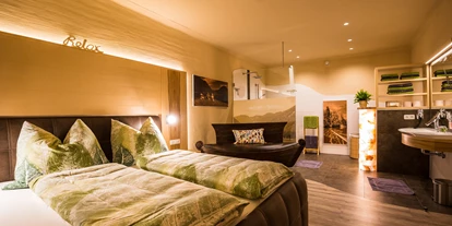 Hüttendorf - Schwerpunkt: Badeurlaub - Chalets im Hobbit-Style - Erdhäuser und Suiten im Hobbit-Style