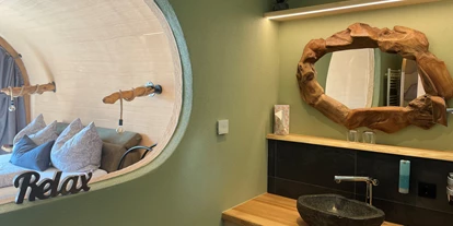 Hüttendorf - Schwerpunkt: Badeurlaub - Suite im Hobbit-Style - Erdhäuser und Suiten im Hobbit-Style