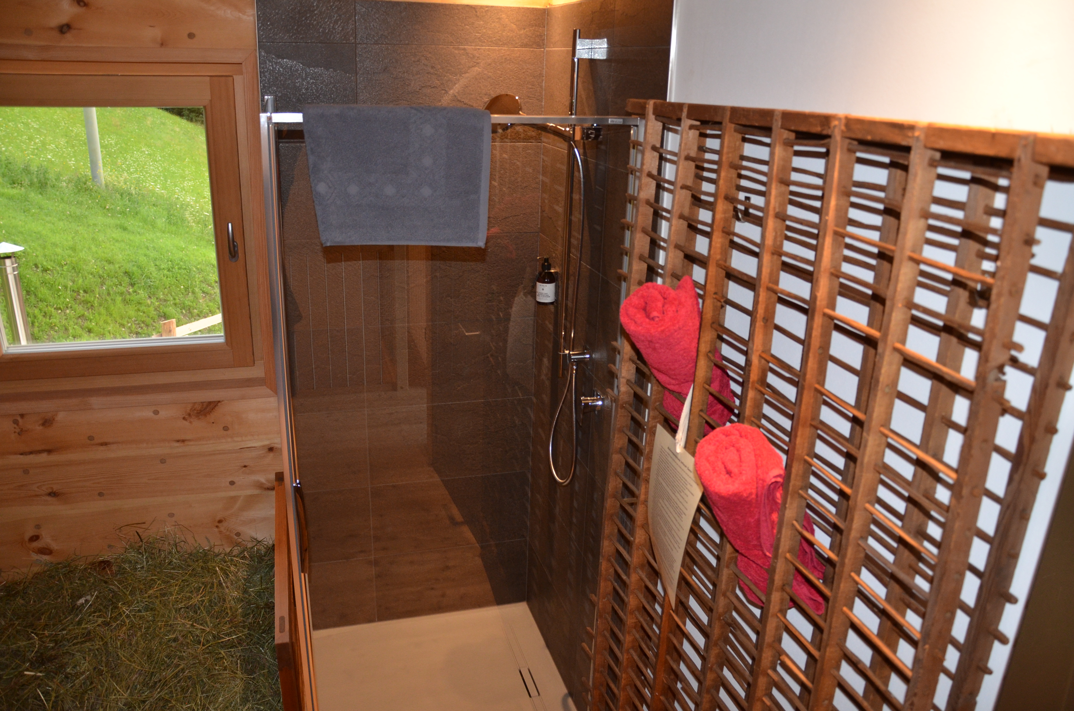 Chalet: Heubett und Dusche - Naturchalet - Innen, Wellness | Entspannen