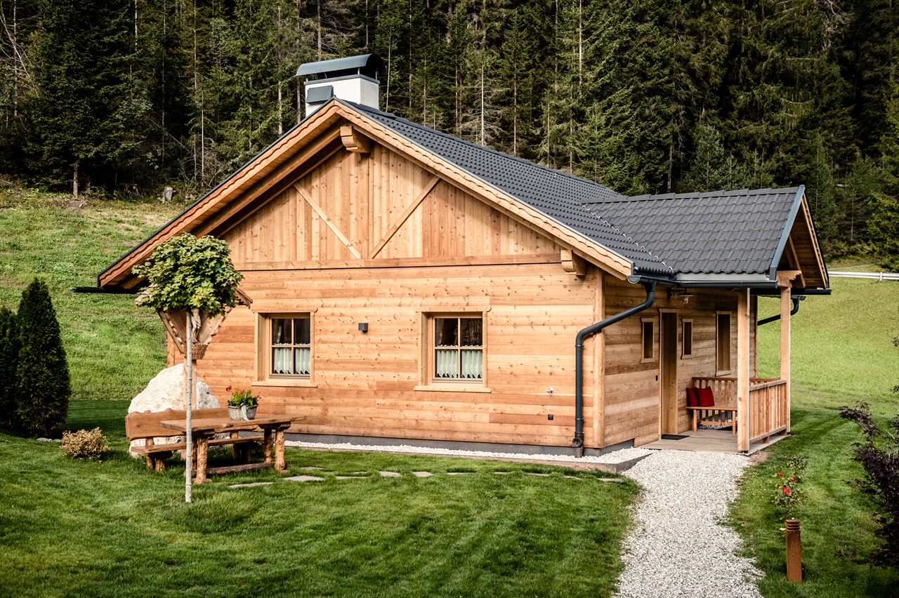 Pradel Dolomites Hütten im Detail Chalet Odles