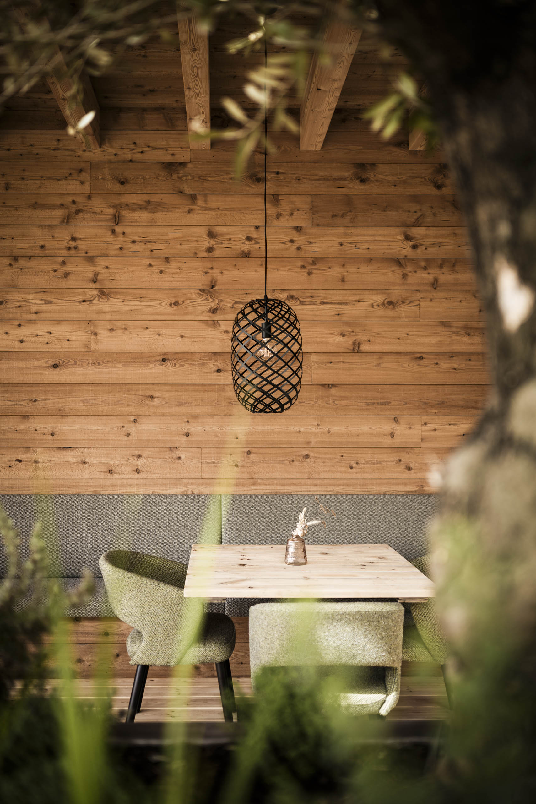 Chalet: Presulis Hideaway Apartments & Restaurant