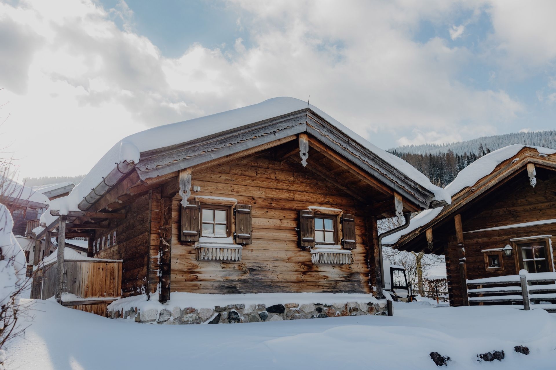 Hüttendorf - Reit im Winkl - Chaletdorf im Winter - Naturresort Puradies 