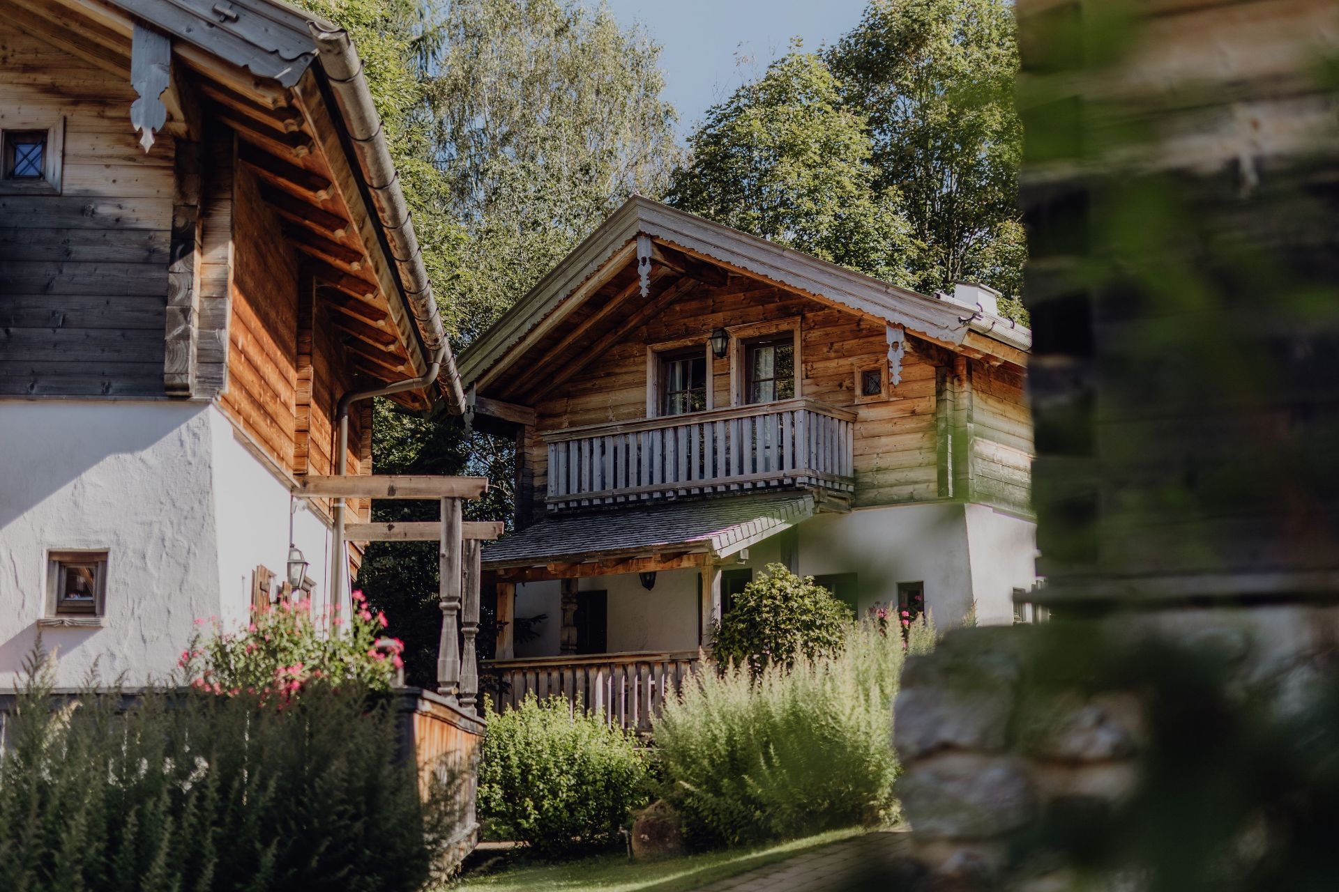 Hüttendorf - Reit im Winkl - Chaletdorf im Sommer - Naturresort Puradies 