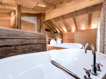 Naturresort Puradies Hütten im Detail Privat SPA Chalet Honeymoon