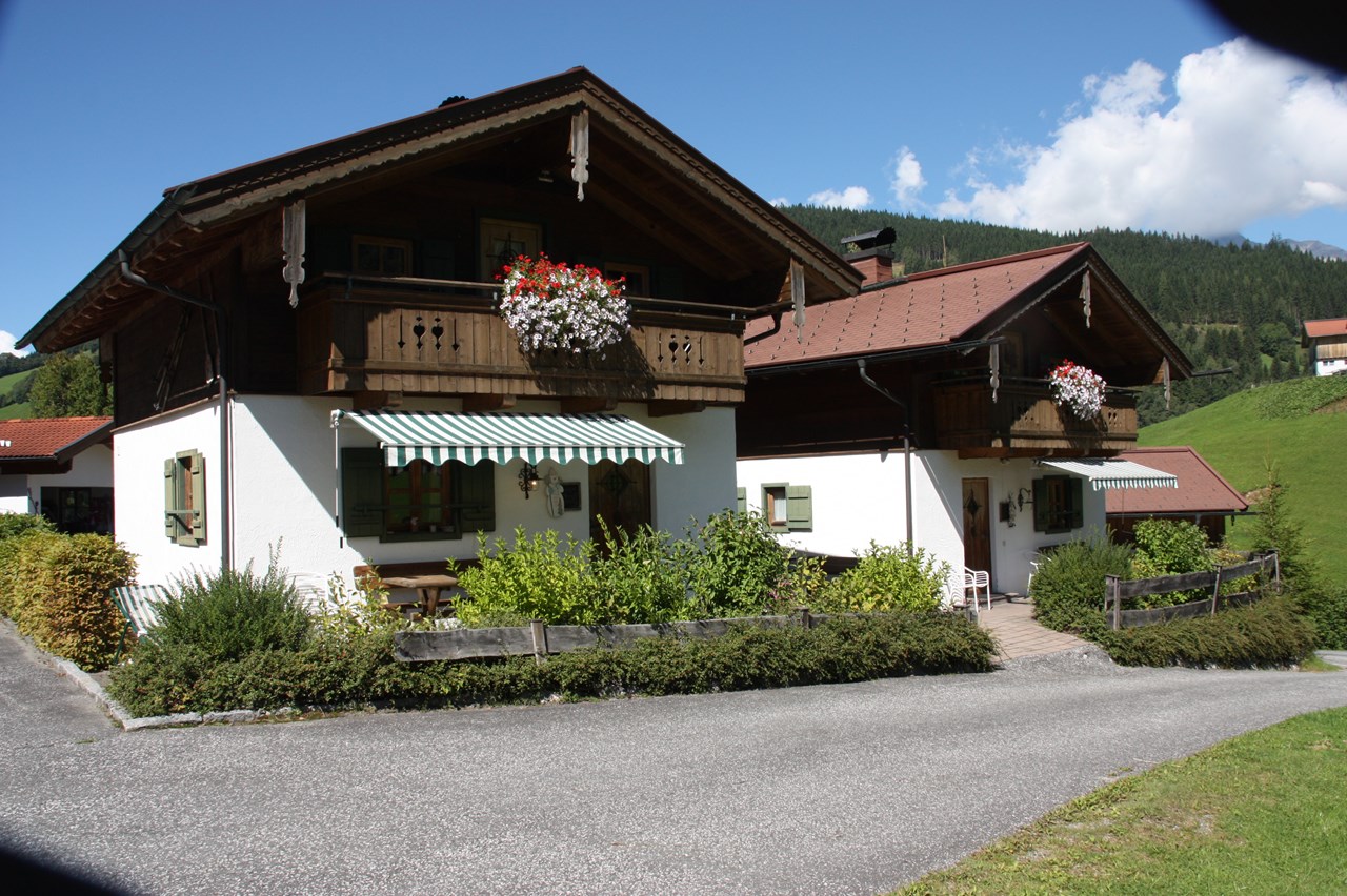 Feriendorf Stallergut Hütten im Detail 