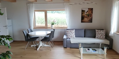 Hüttendorf - Parkplatz direkt an der Hütte - Steiermark - GOLF RESORT KLÖCH