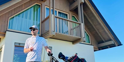 Hüttendorf - Parkplatz direkt an der Hütte - Steiermark - GOLF RESORT KLÖCH