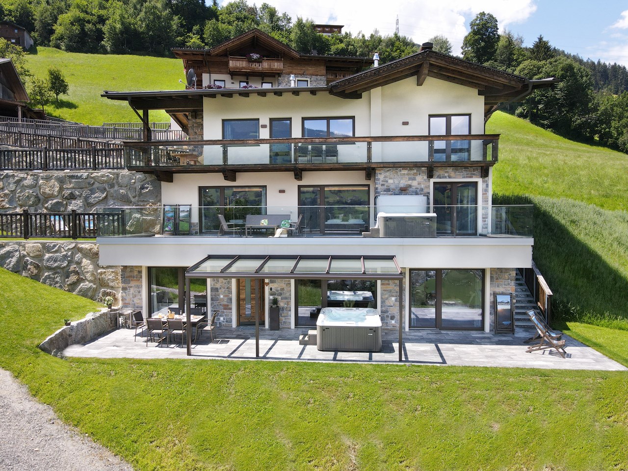 Chalets & Apartments Wachterhof Hütten im Detail Alpinloft Goldsun