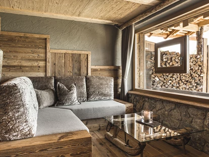 Hüttendorf - Whirlpool: beim Chalet - Chalet Resort - ZU KIRCHWIES