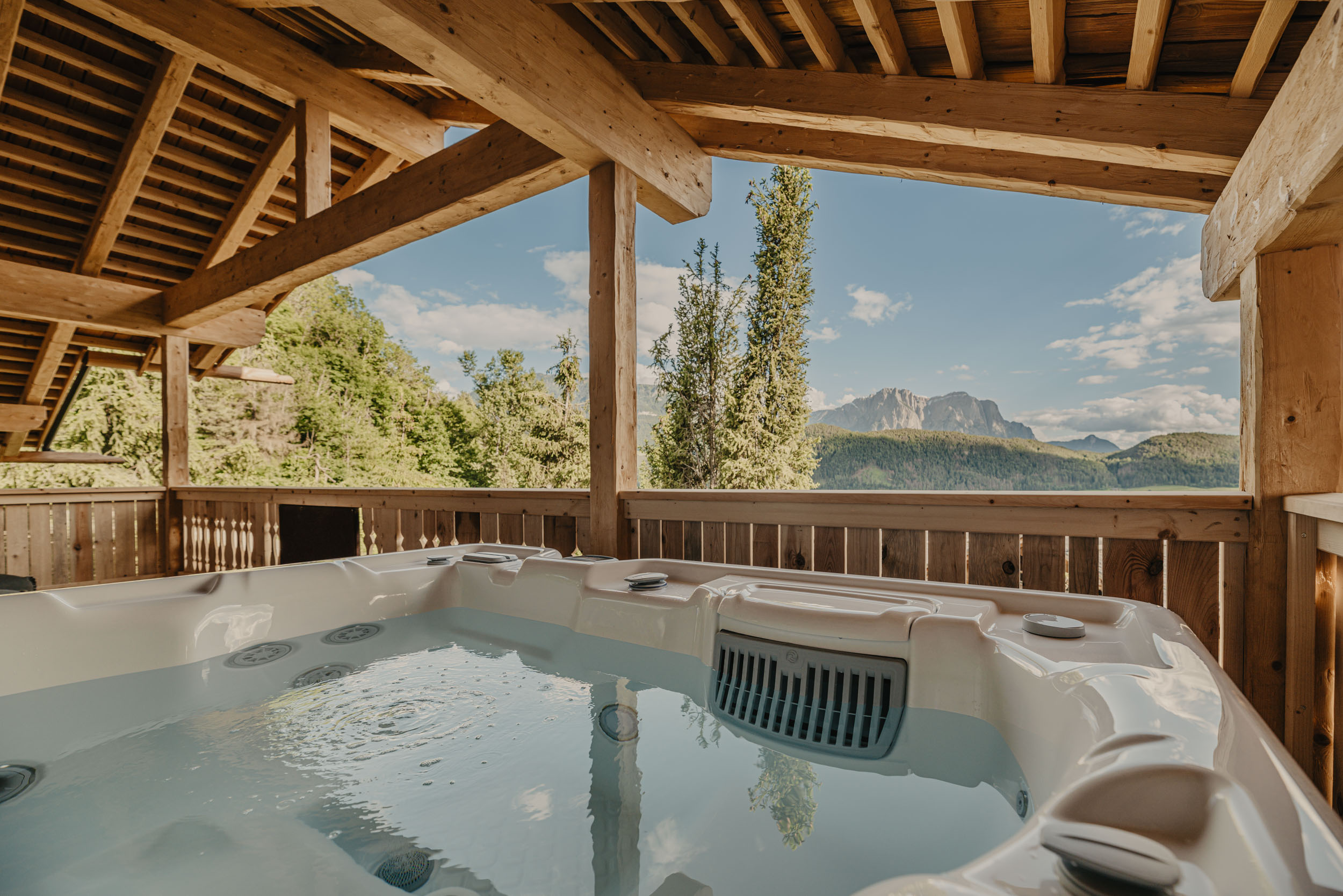 Hüttendorf - Frühstück: Frühstückservice - Chalet Resort - ZU KIRCHWIES