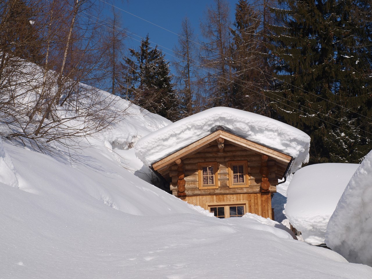 1001meter by Hüttendorf Maria Alm Hütten im Detail Murmeltier Chalets